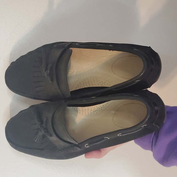 UGG Black Leather Loafers Mens Size 10.5 Slipper Shoes Fringe Tassels SN 1010139 - Picture 12 of 16